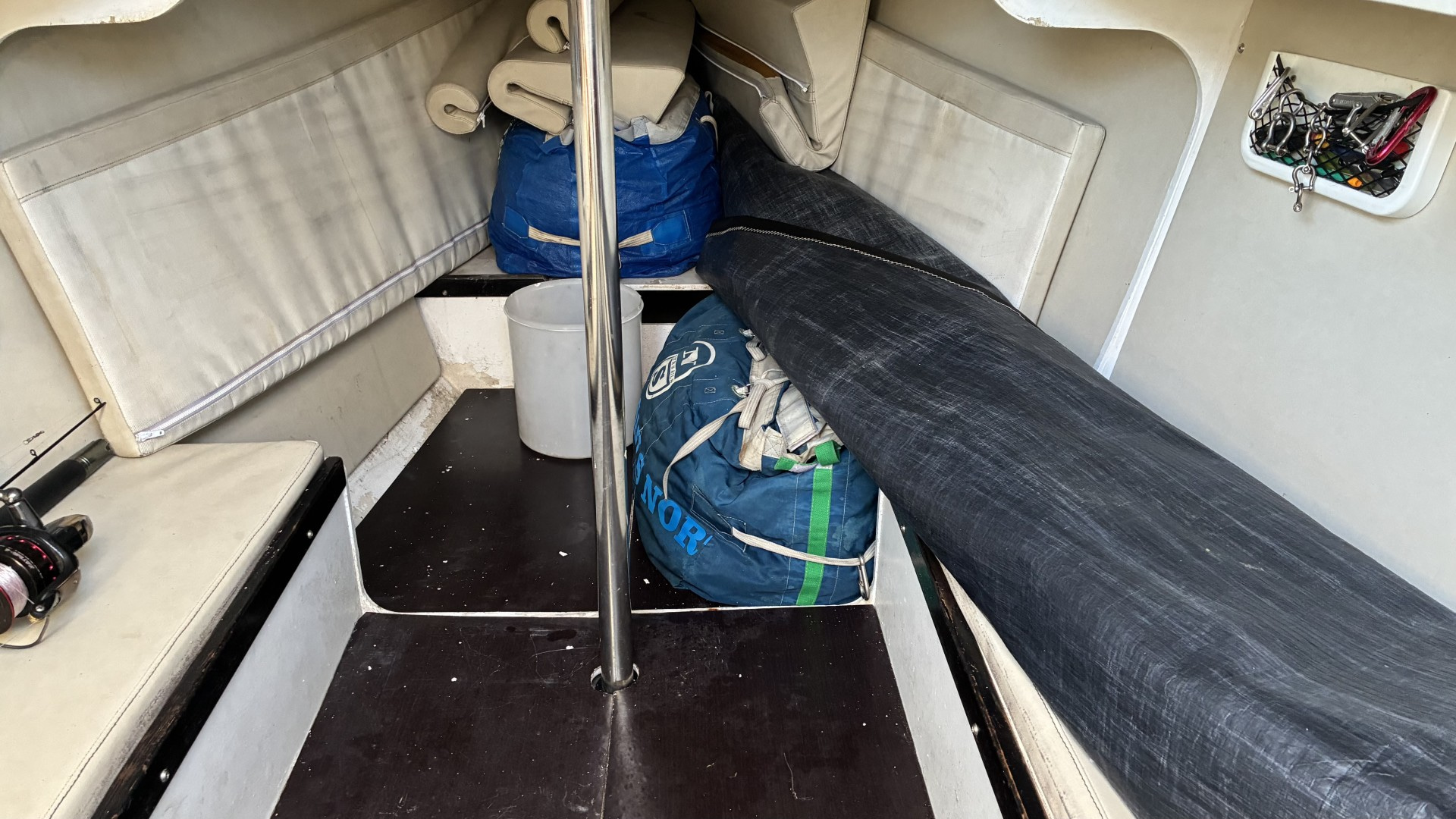 2011 LATITUDE 46 ALPENA ONE à vendre (photo 6)