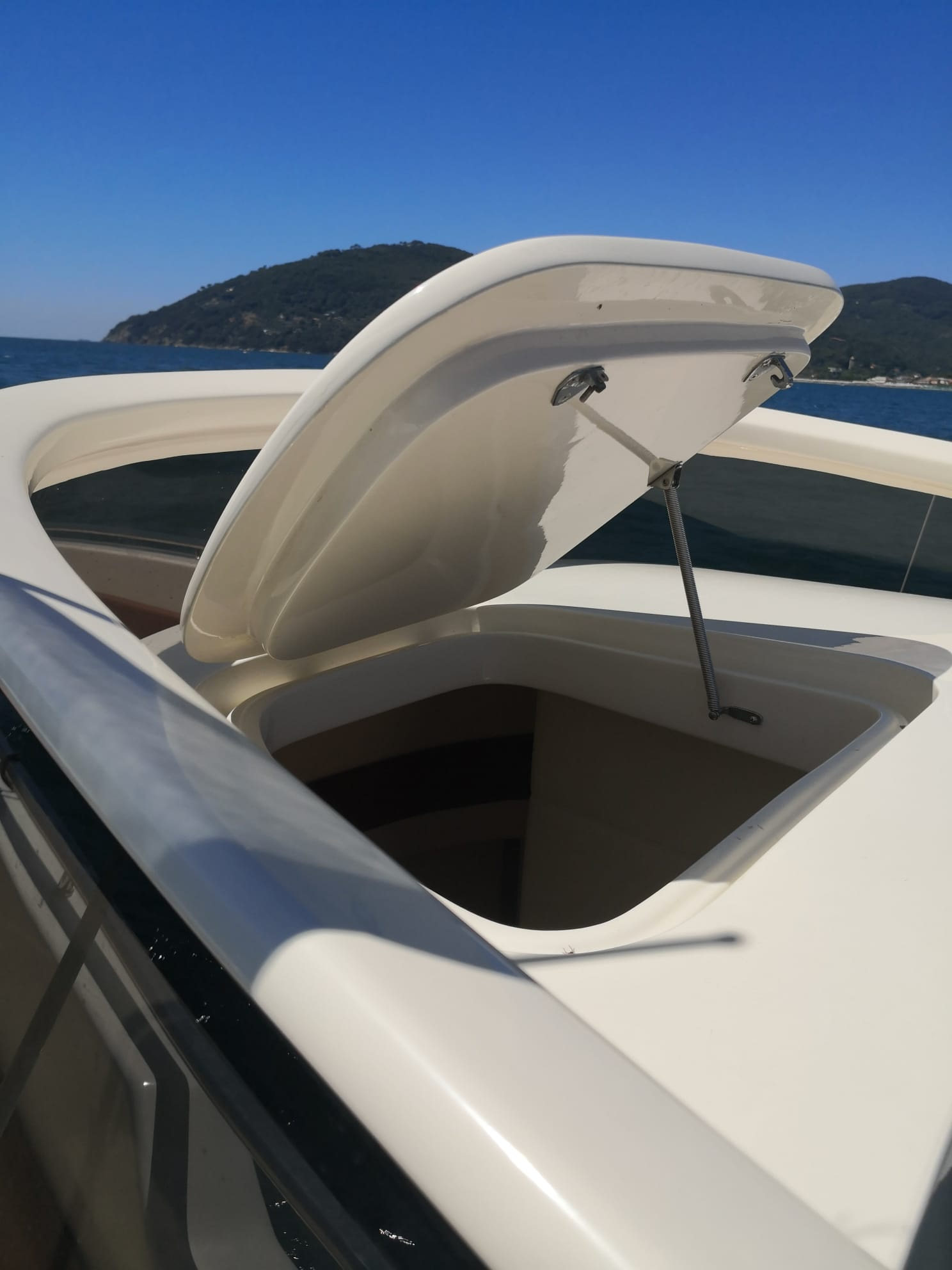 2012 Supermarine Iguana 36 à vendre (photo 17)