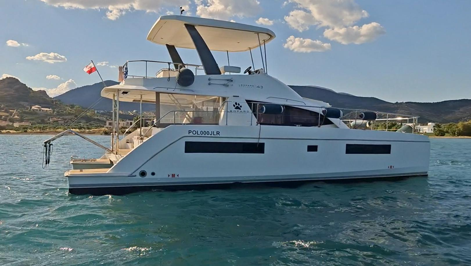2019 Robertson & Caine Leopard 43 PC à vendre (photo 5)