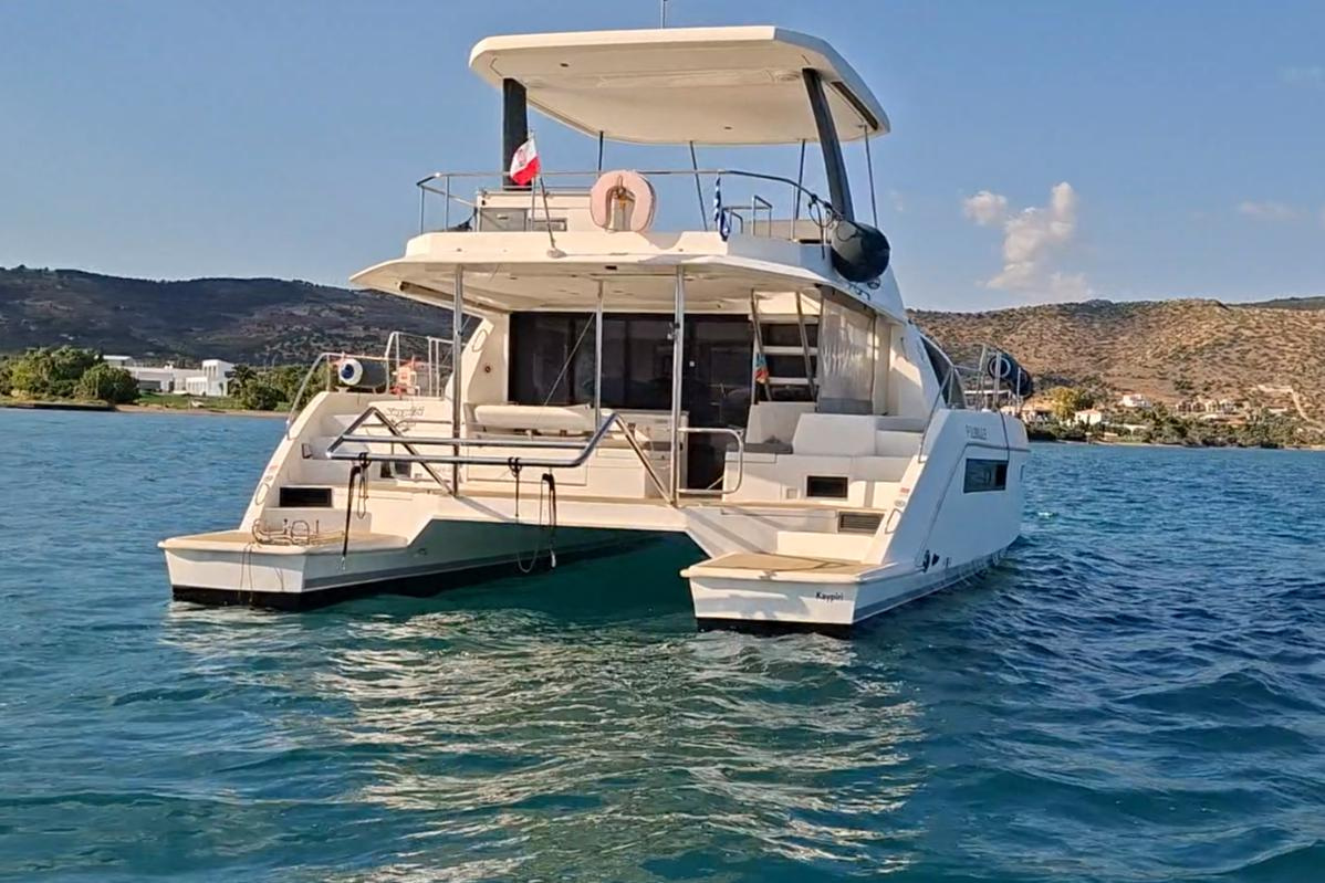 2019 Robertson & Caine Leopard 43 PC à vendre (photo 6)
