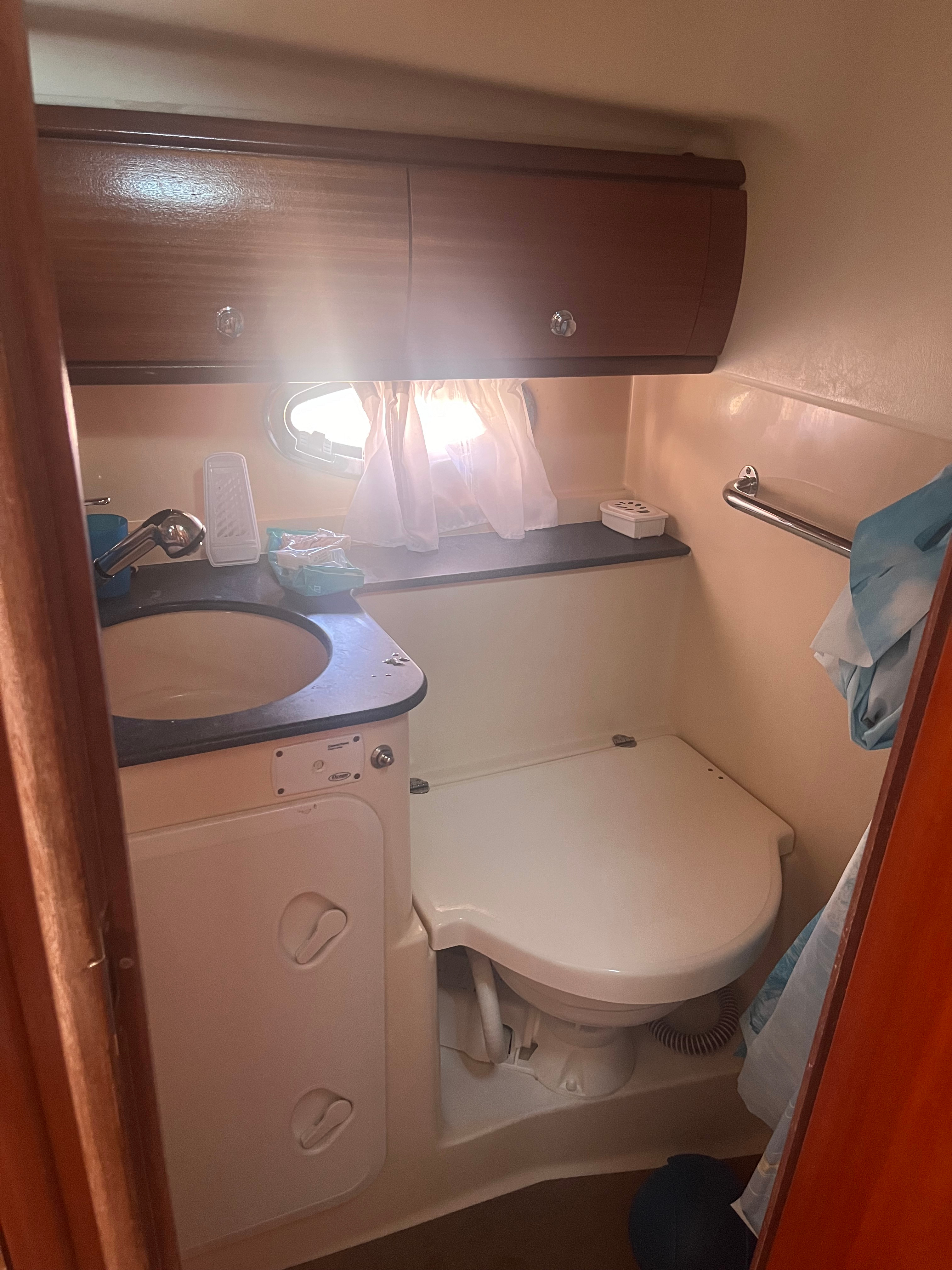 2004 Bavaria 32 sport te koop (photo 8)