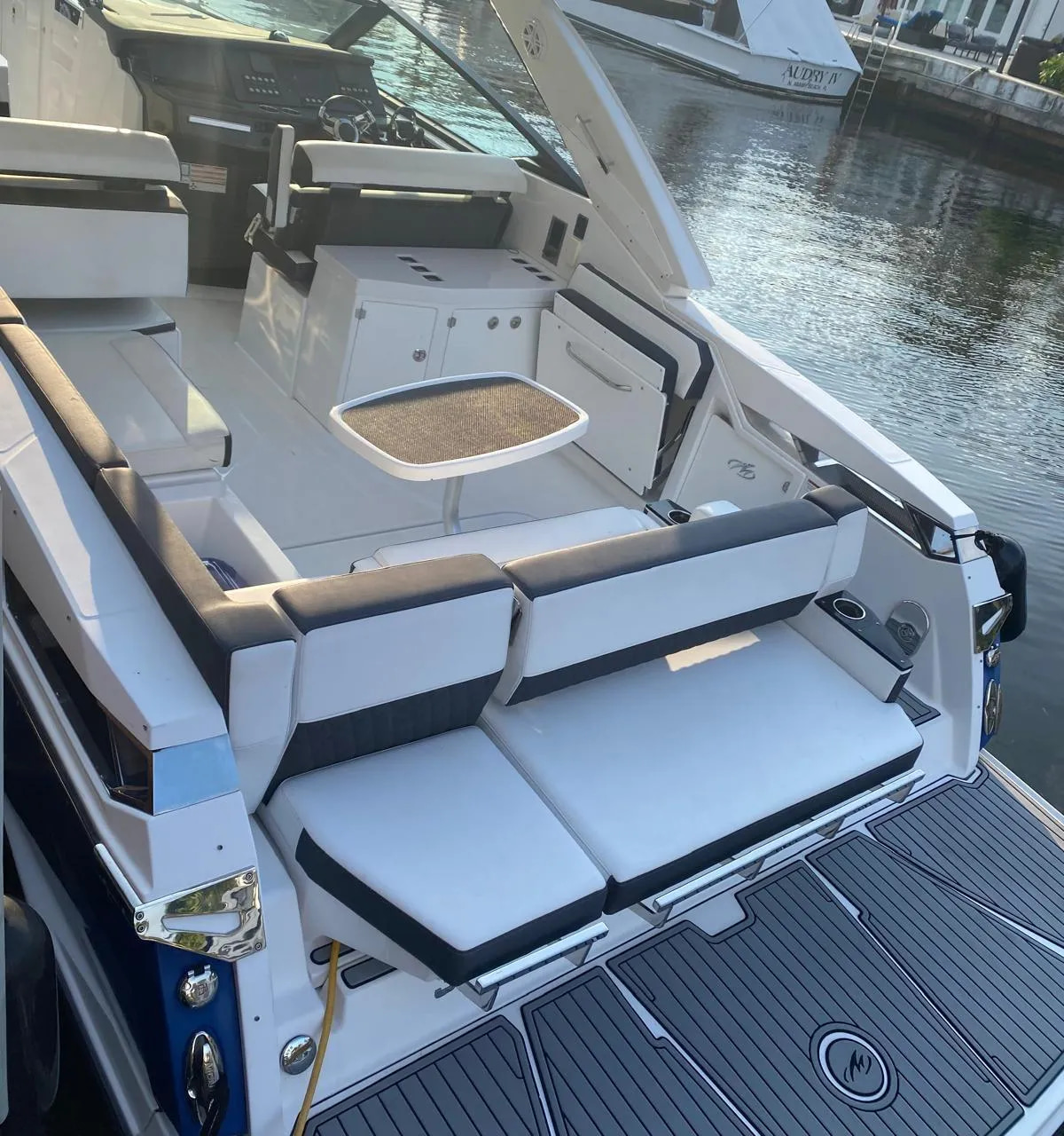 2019 Monterey 378 à vendre (photo 2)