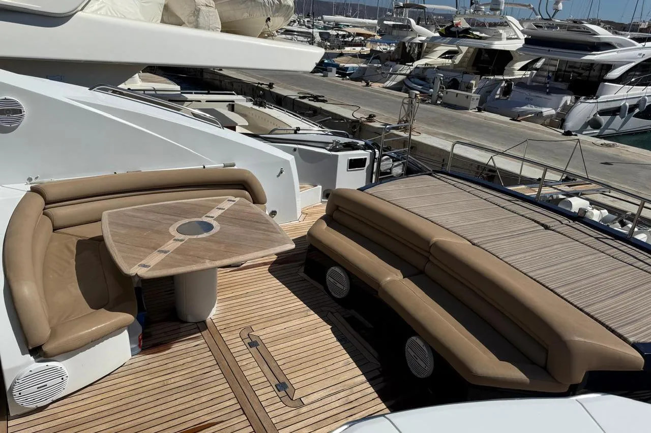 2006 Sunseeker Predator 82 en venta (photo 9)