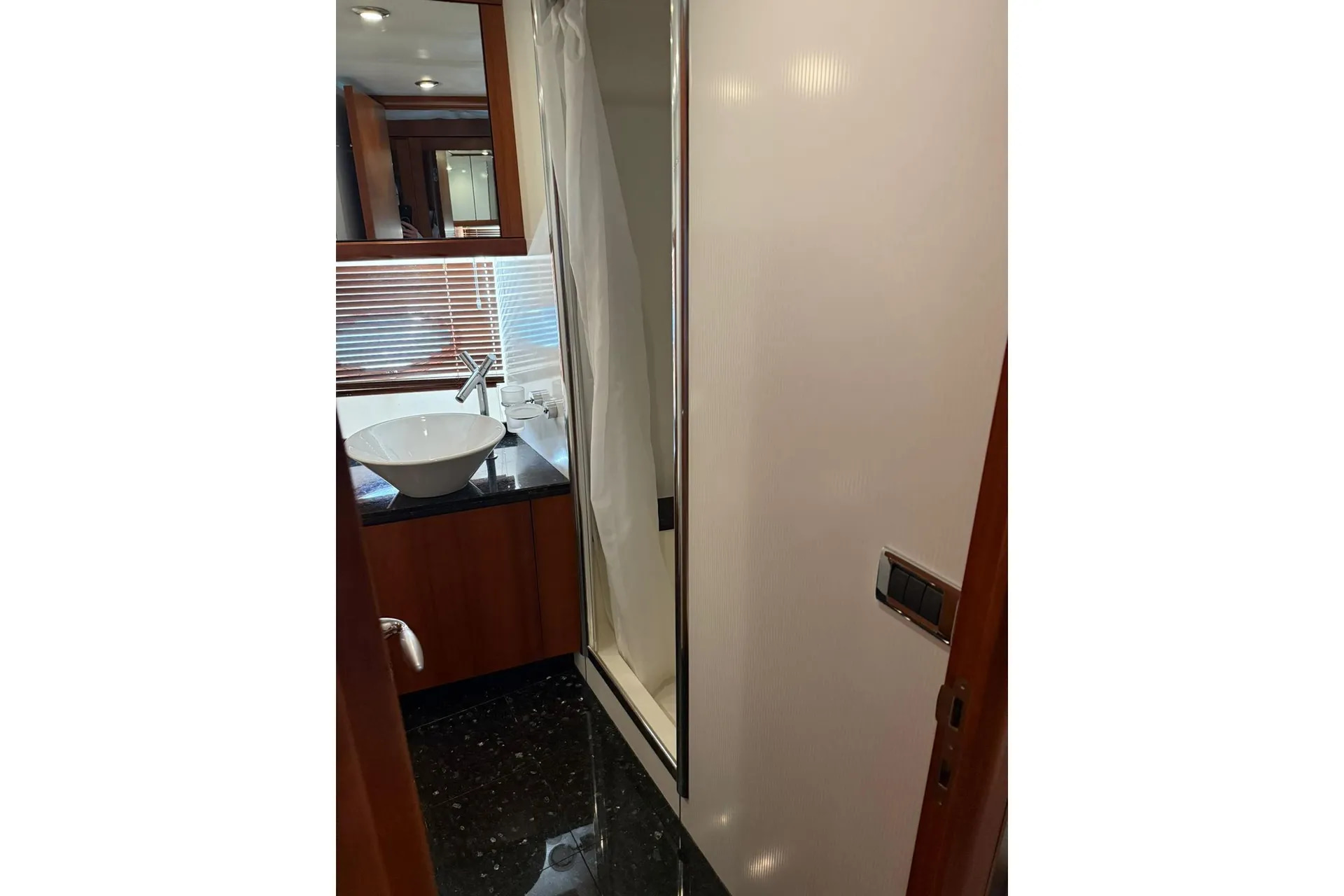 2006 Sunseeker Predator 82 en venta (photo 37)
