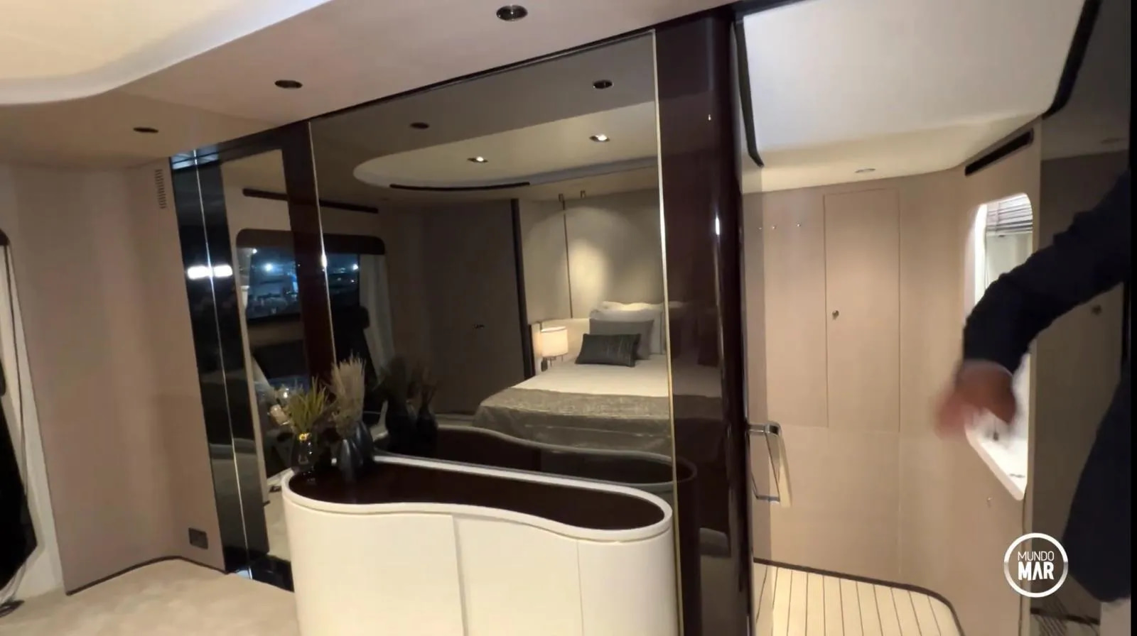 2023 Azimut Grande 27M à vendre (photo 28)