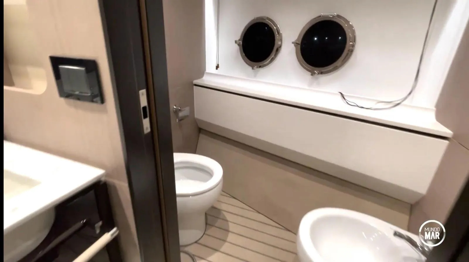 2023 Azimut Grande 27M à vendre (photo 38)