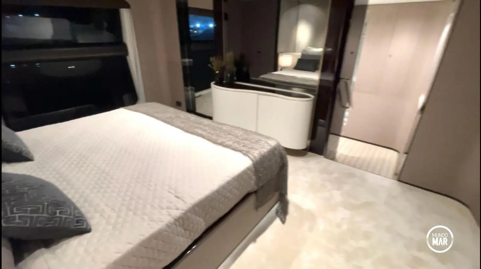2023 Azimut Grande 27M à vendre (photo 41)