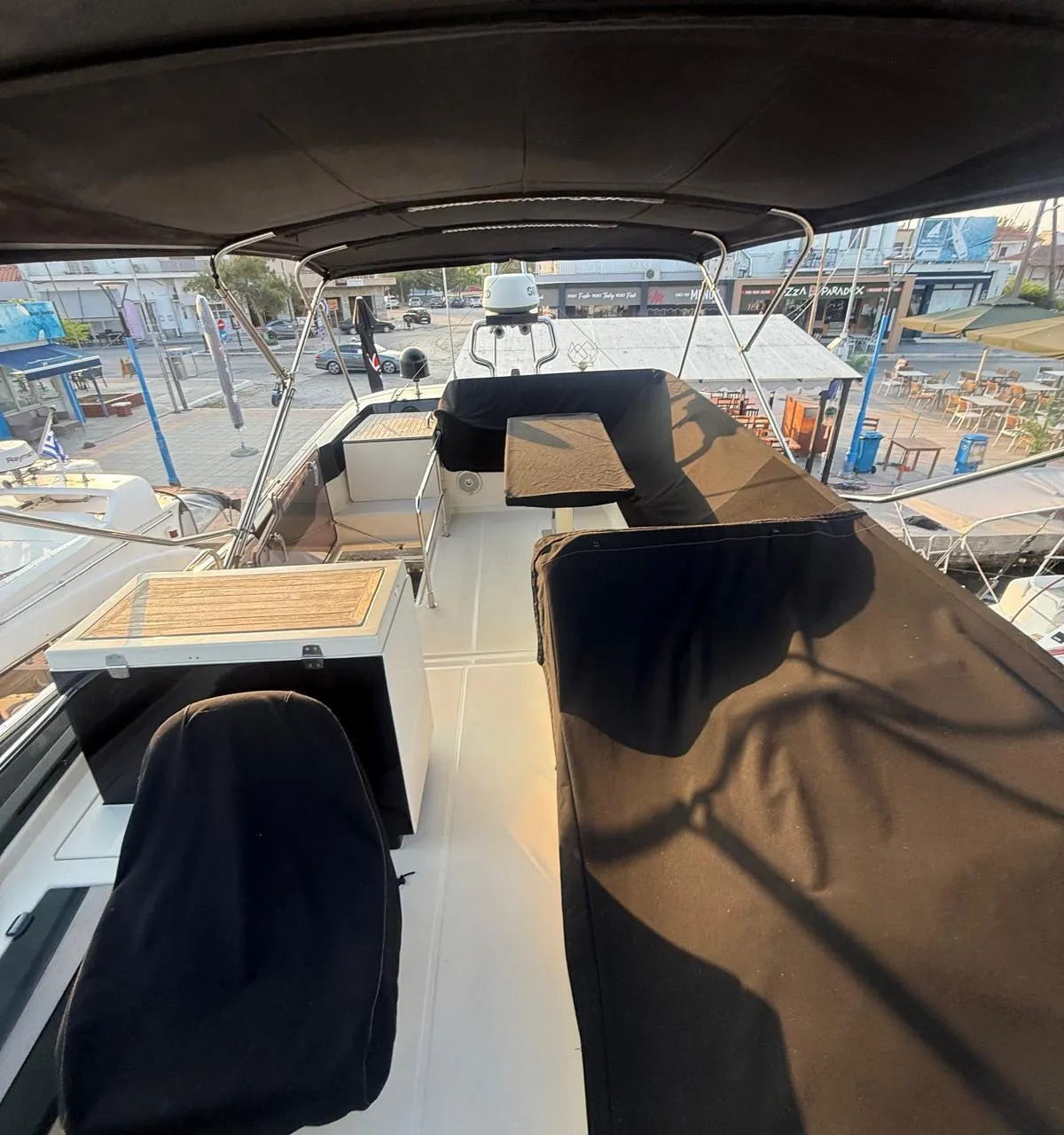 2018 Beneteau Monte Carlo 5 na sprzedaż (photo 9)