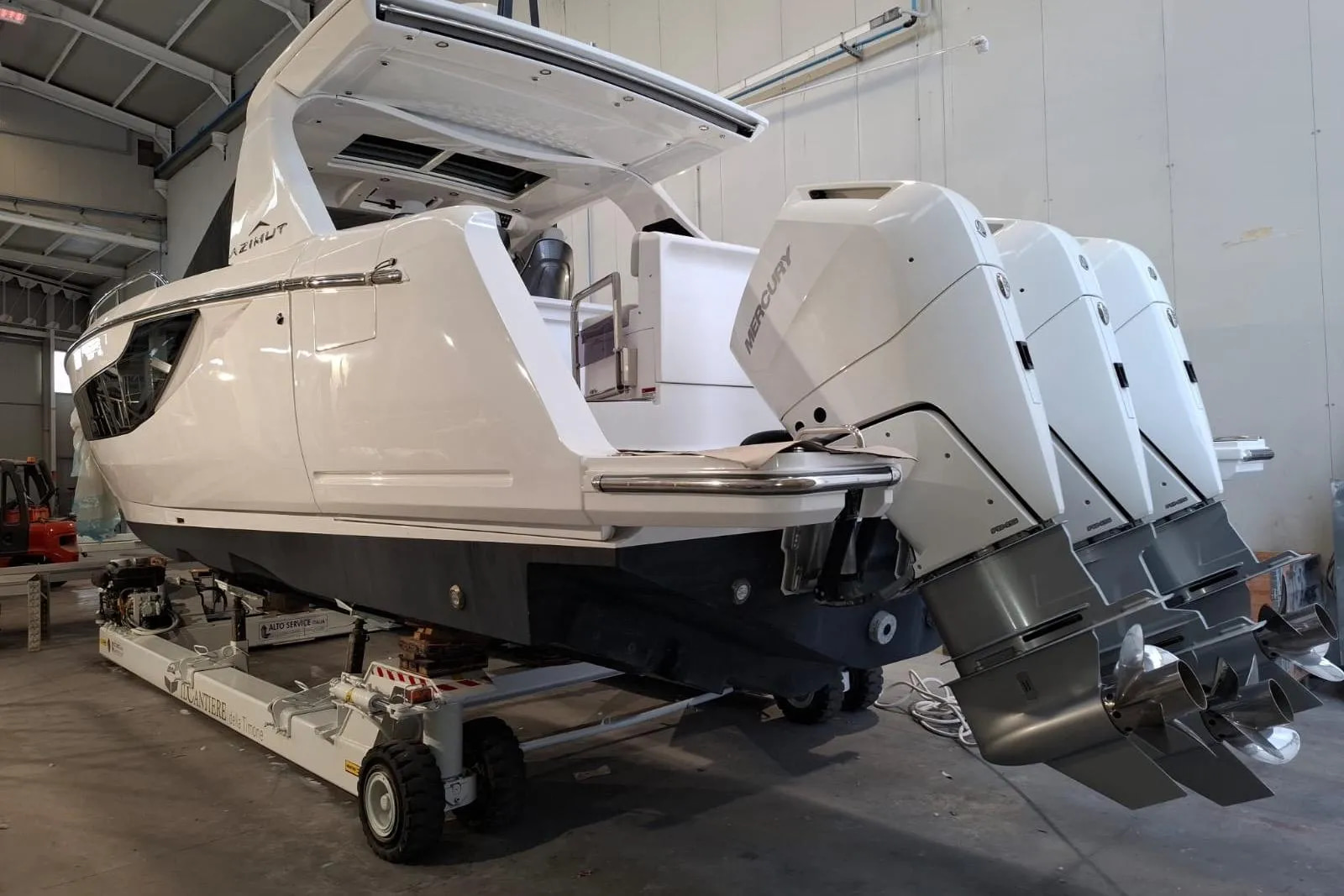 2025 Azimut Verve 42 for sale (photo 4)