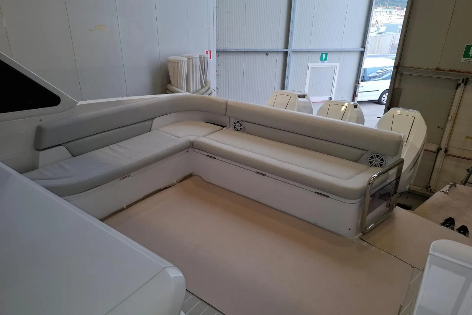 2025 Azimut Verve 42 for sale (photo 18)