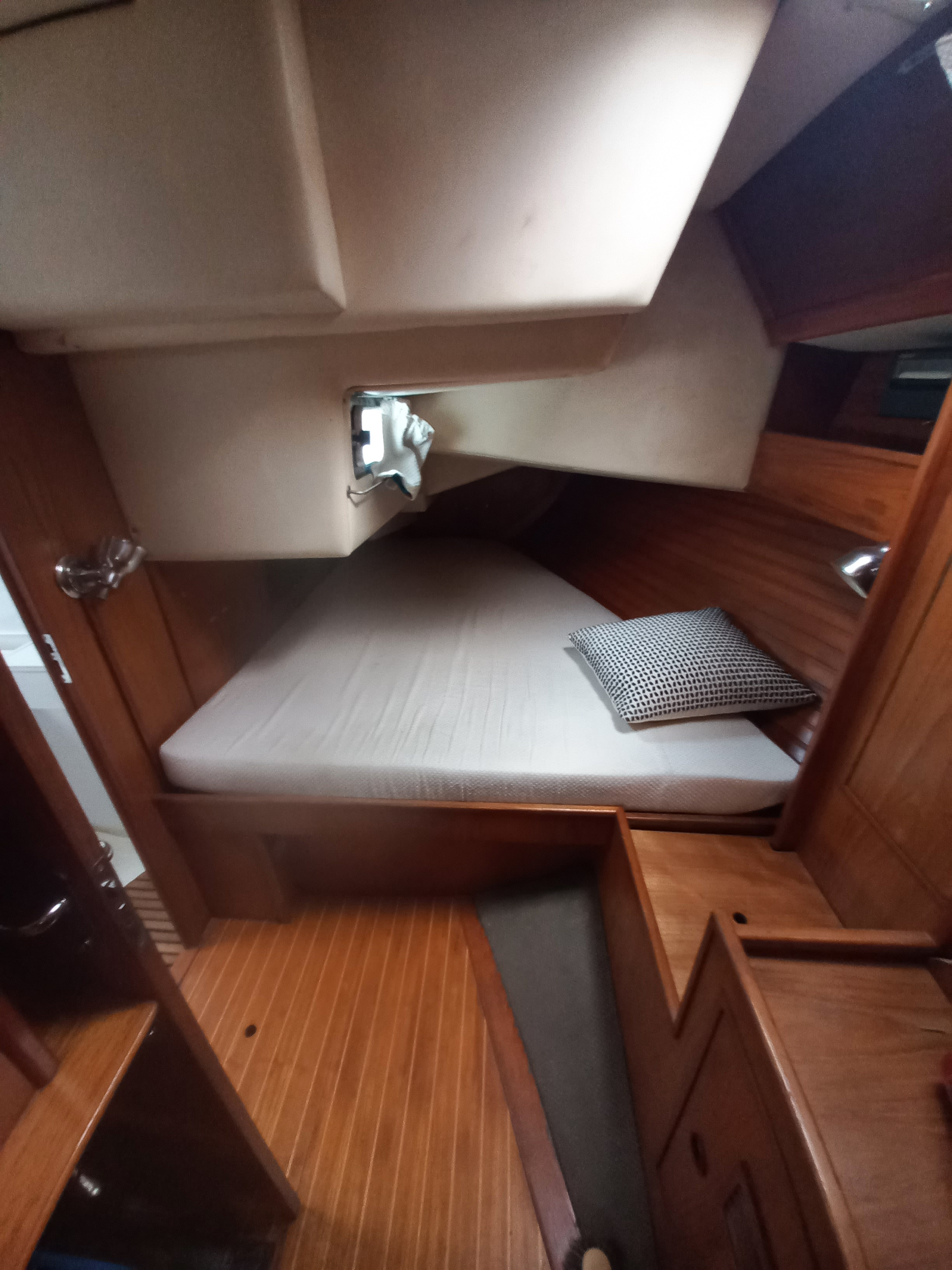 1985 WAUQUIEZ CENTURION 42 à vendre (photo 12)