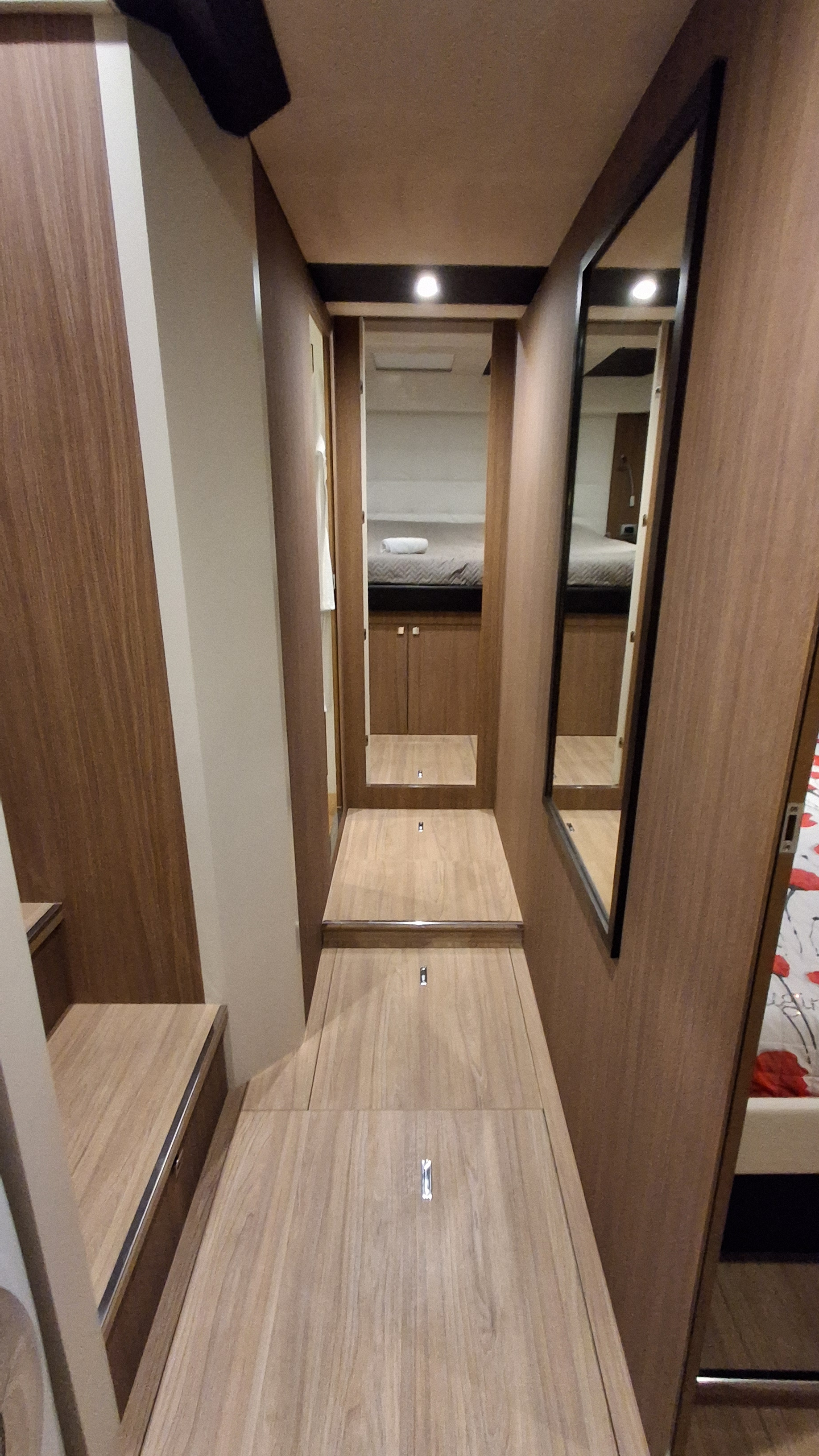 2016 Cranchi 54 Fly a noleggio (photo 92)