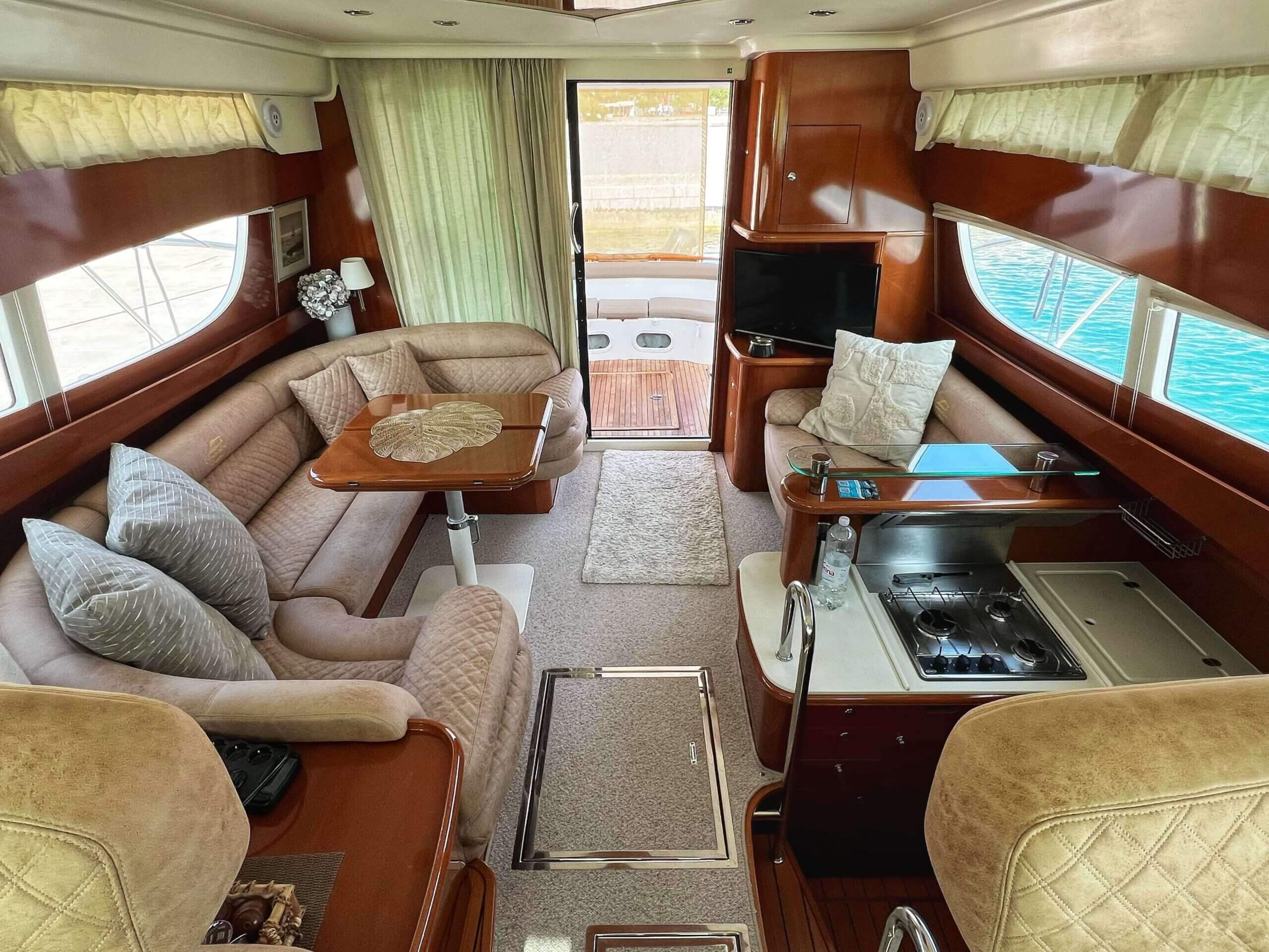 2009 Jeanneau Prestige 46 Fly in vendita (photo 4)